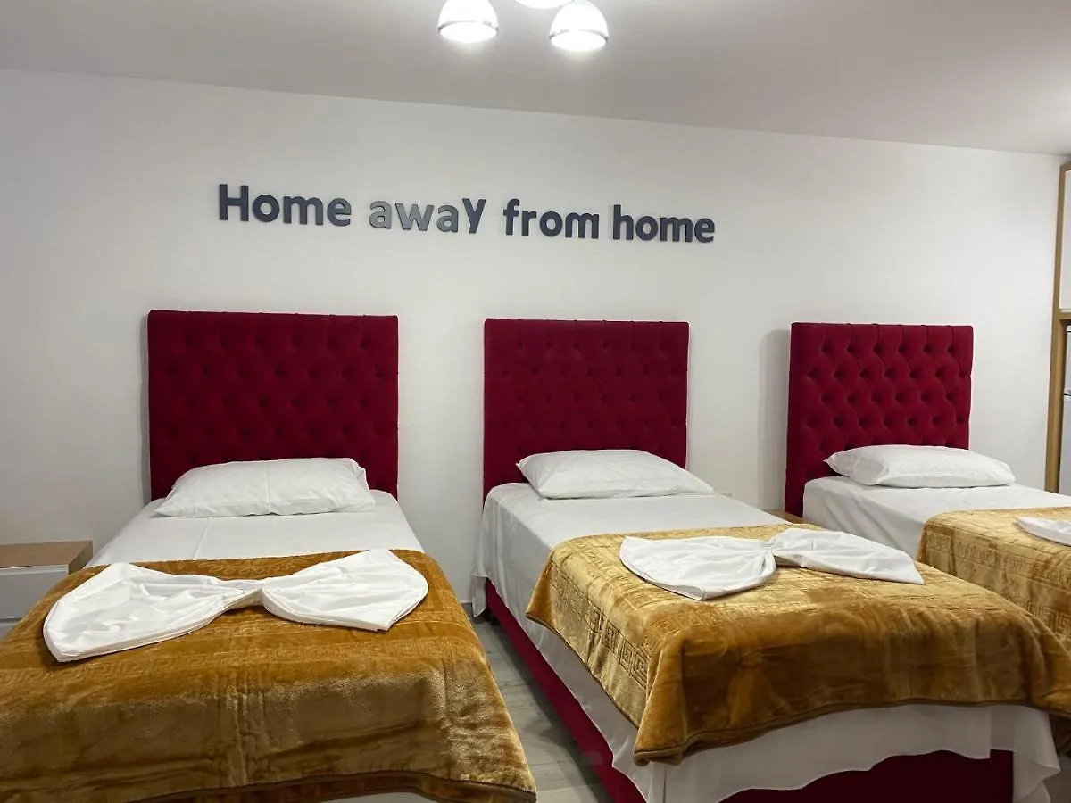 Breezy Hotel Bed & Breakfast Valbone